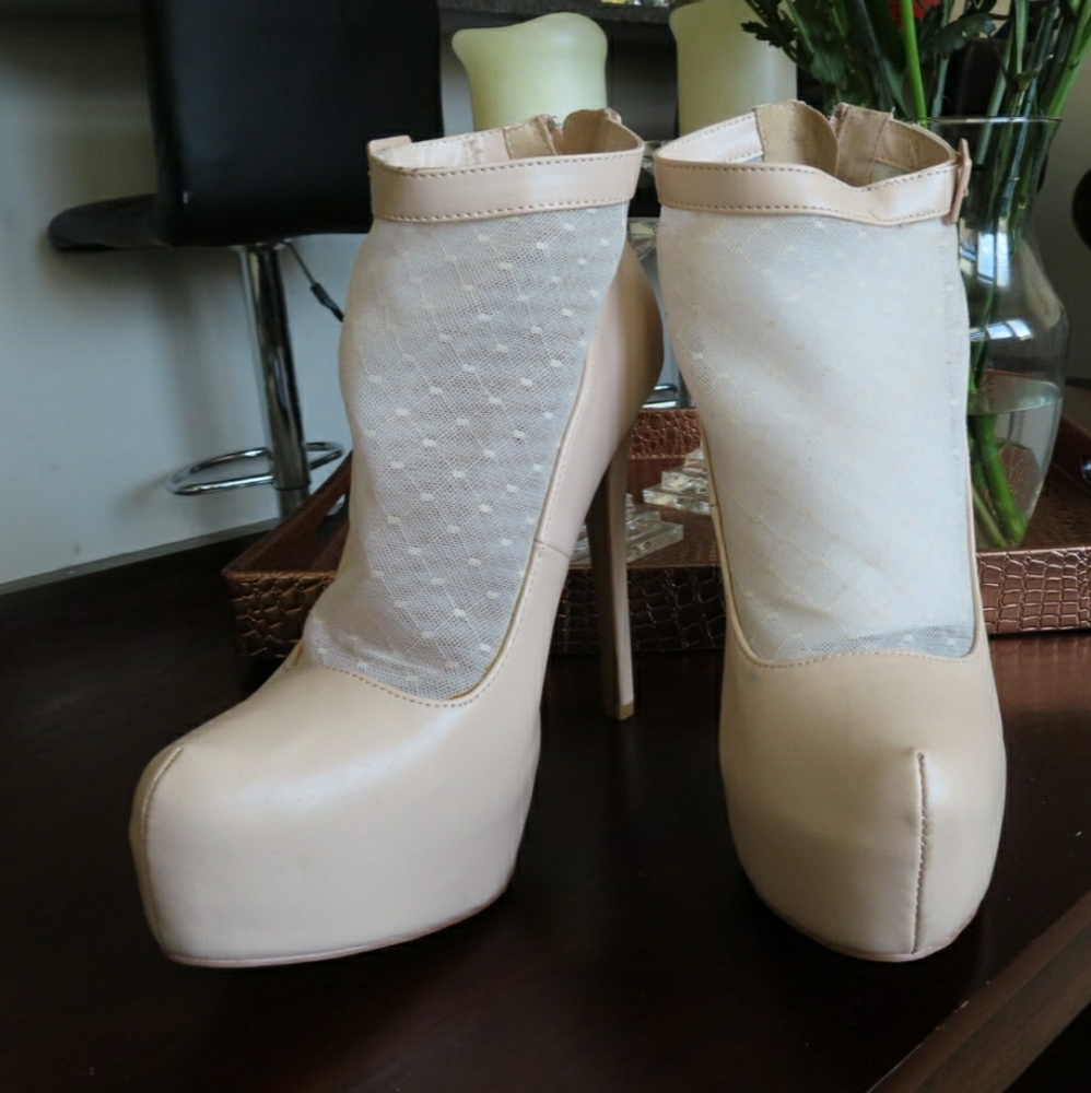 Cream, Lace front, Round-toe, Platform, High Heels